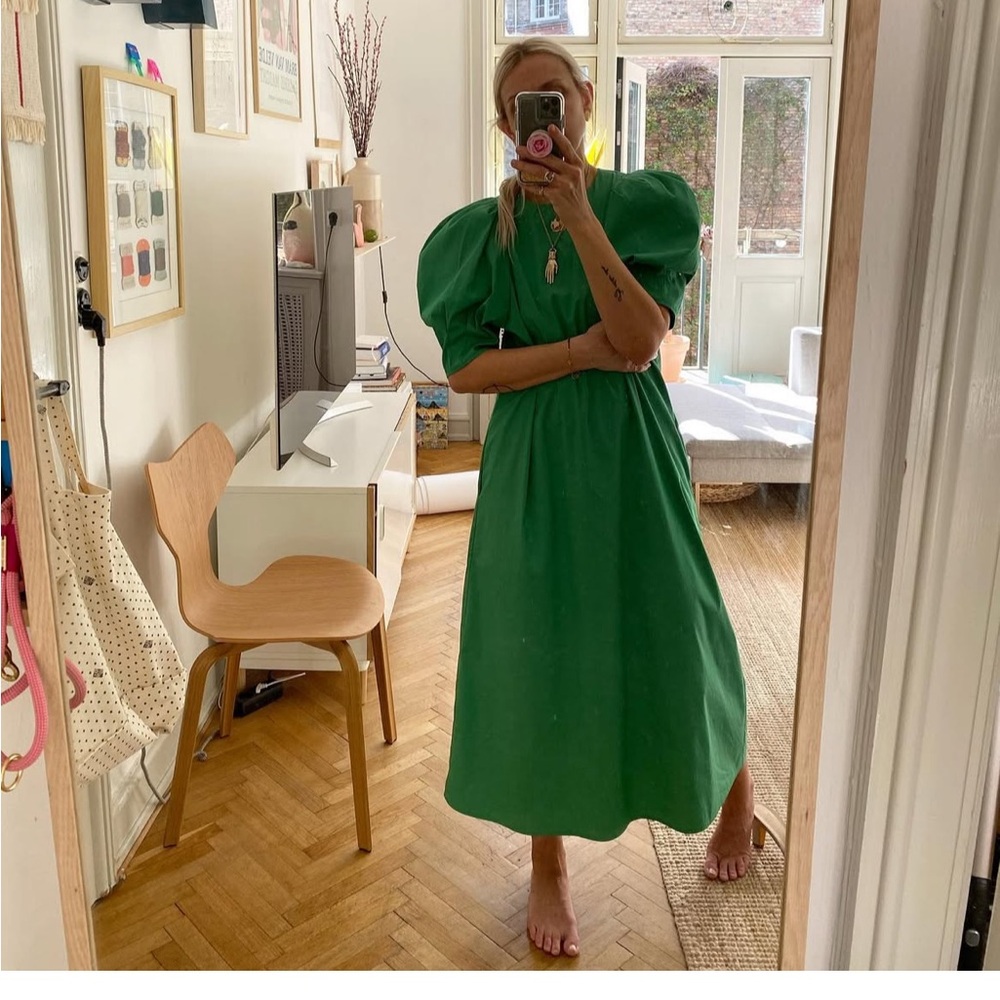 Mr Larkin “Molly” Short Sleeve Kelly Green Dress